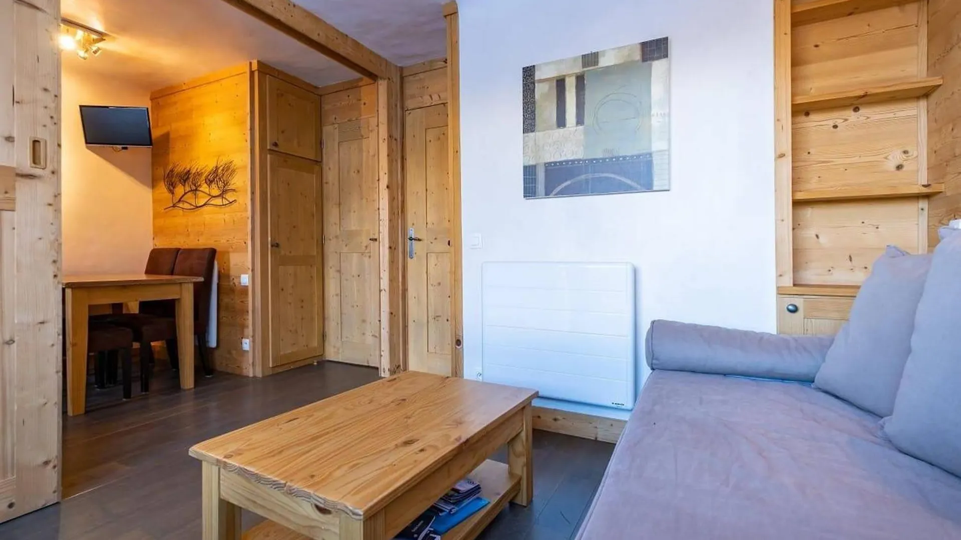 Apartment Studio Confortable, Casier A Ski, Proche Pistes, Meribel - Fr-1-355-164 Les Allues France